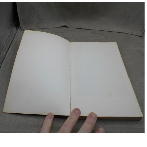 Persona and Shame by Ingmar Bergman 1972 Grossman Publishers Paperback - Picture 4 of 7